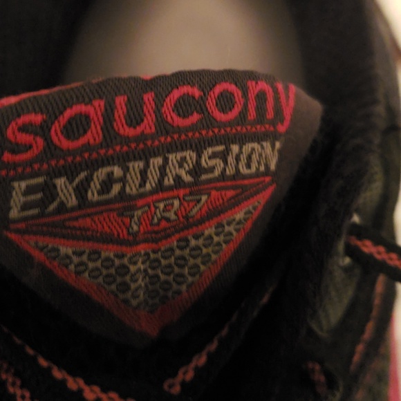 Saucony shoe - Picture 3 of 4